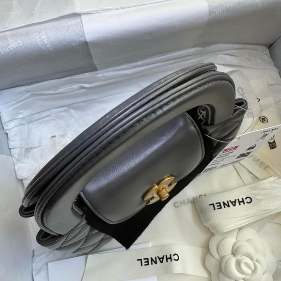 Mini Kelly - Picture 5 of 5